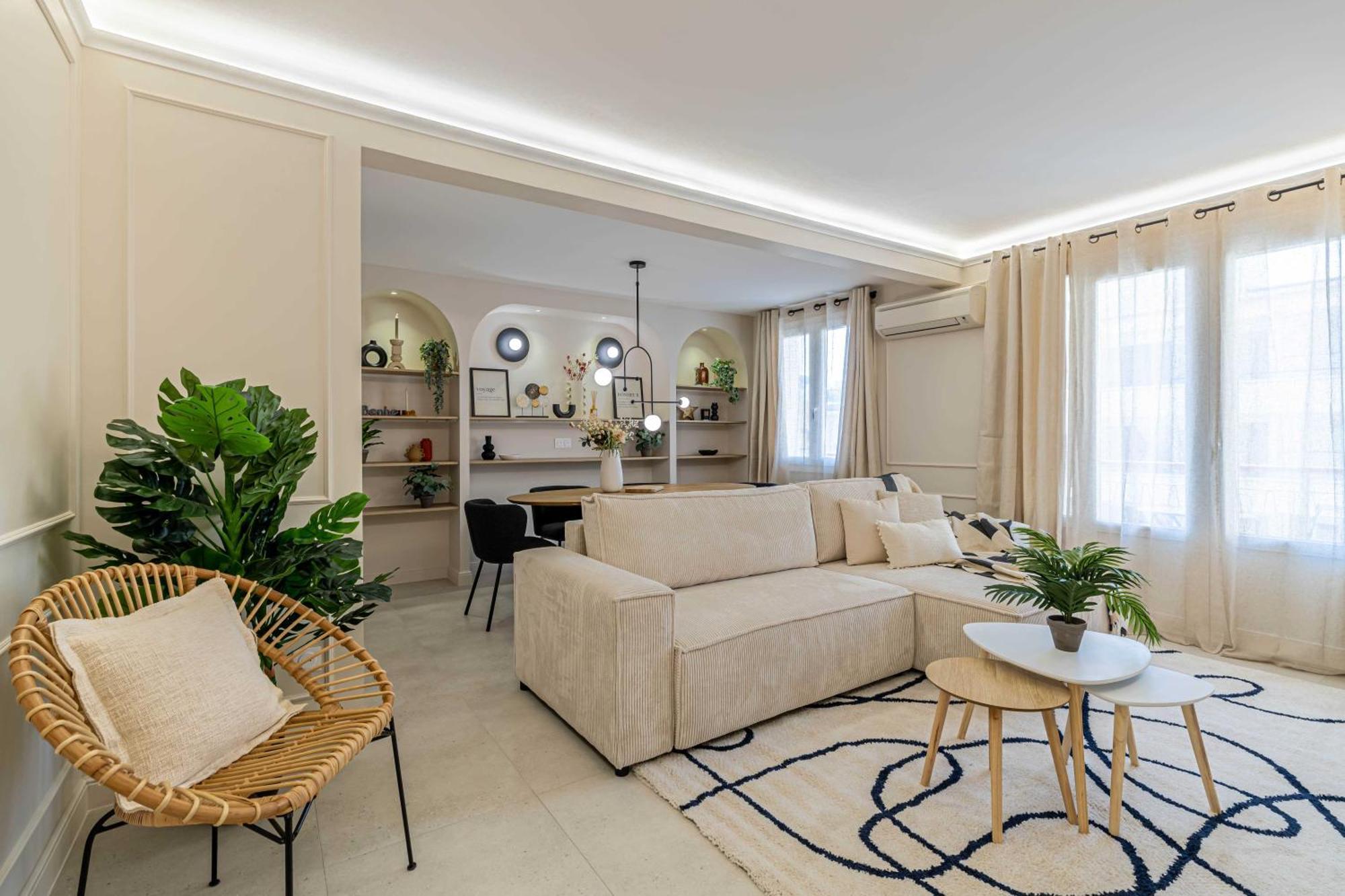 Apartment Beautiful Haussmannian - South Balcony *